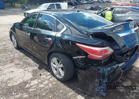 2013 Nissan Altima 2.5 Sv z USA, uszkodzony, nr VIN 1N4AL3AP3DC111256